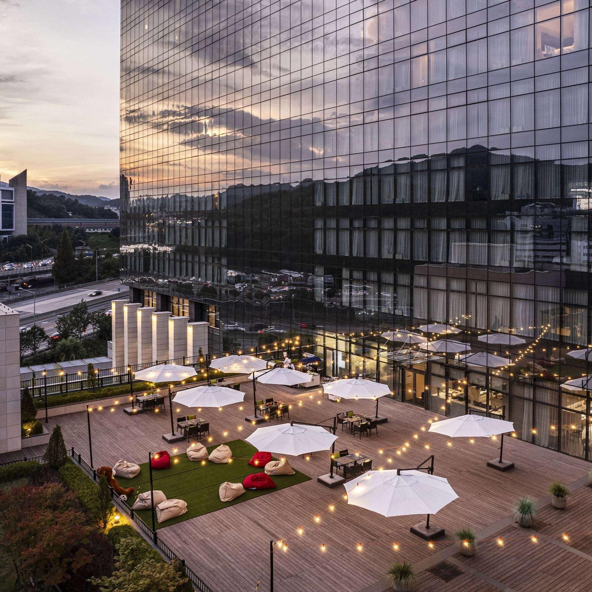 Hotel Doubletree By Hilton Seoul Pangyo Seongnam Exterior foto